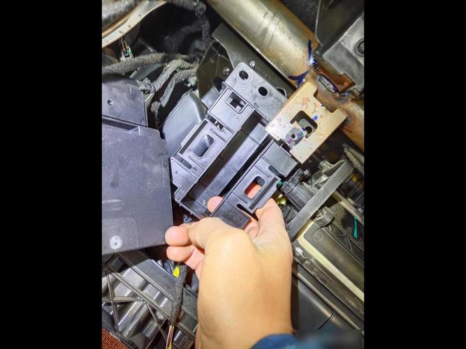 帕薩特伺服電機怎么拆 帕薩特伺服電機怎么拆