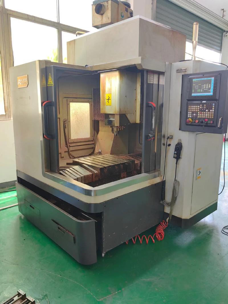 數控雕銑機床的特點，數控雕銑機多少錢一臺