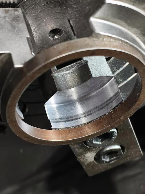 維修工的調(diào)理，維修工的調(diào)校