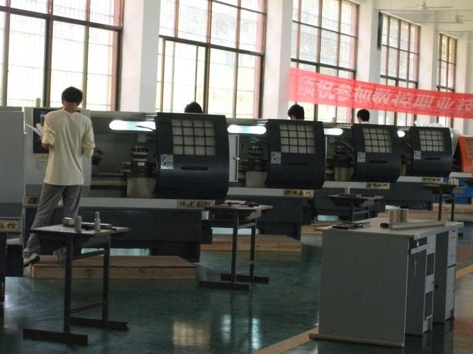重慶數控機床廠，重慶數控機床編程與操作培訓學校有哪些