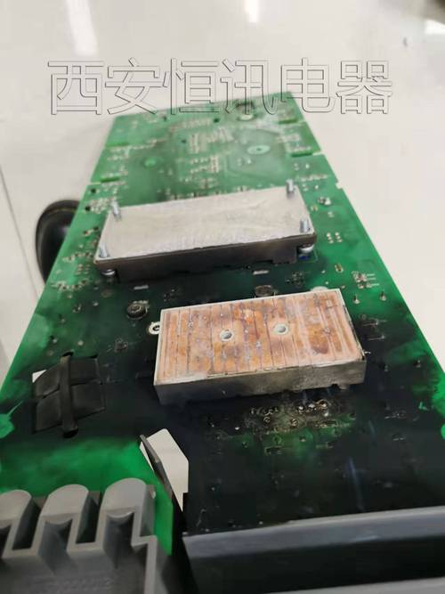 電梯變頻器維修電話，電梯變頻器維修視頻教程