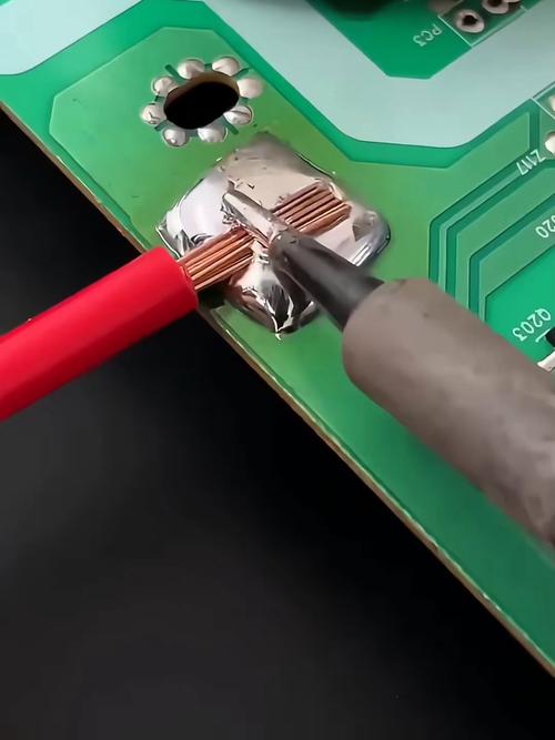 電路板剪板在焊接前還是焊接后 電路板剪板在焊接前還是焊接后