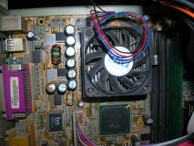 電路板風扇不轉維修 電路板風扇不轉維修