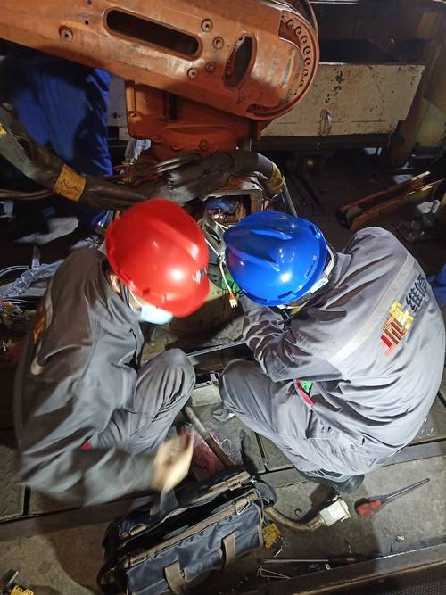 abb機器人維修視頻：解決您的機器人故障問題