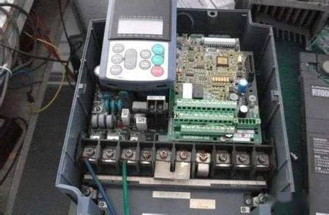 三菱變頻器維修電話：快速解決您的變頻器故障