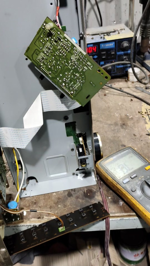 北京天龍電子電路板維修測試儀，玩具螃蟹電路板維修視頻