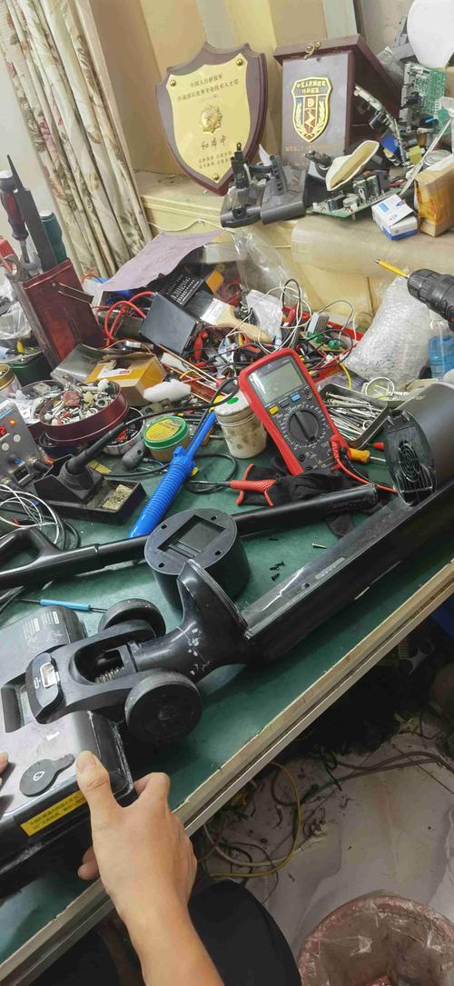 拖地機(jī)器人的維修與保養(yǎng)