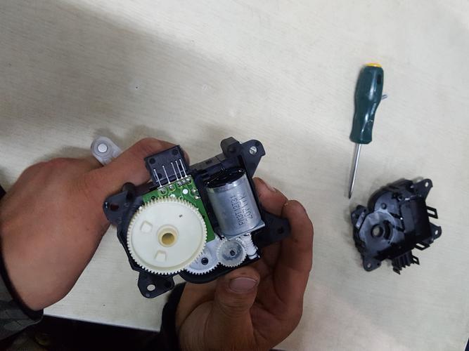 松原伺服電機維修電話，專業維修伺服電機