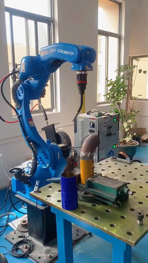 機器人焊接線路維修