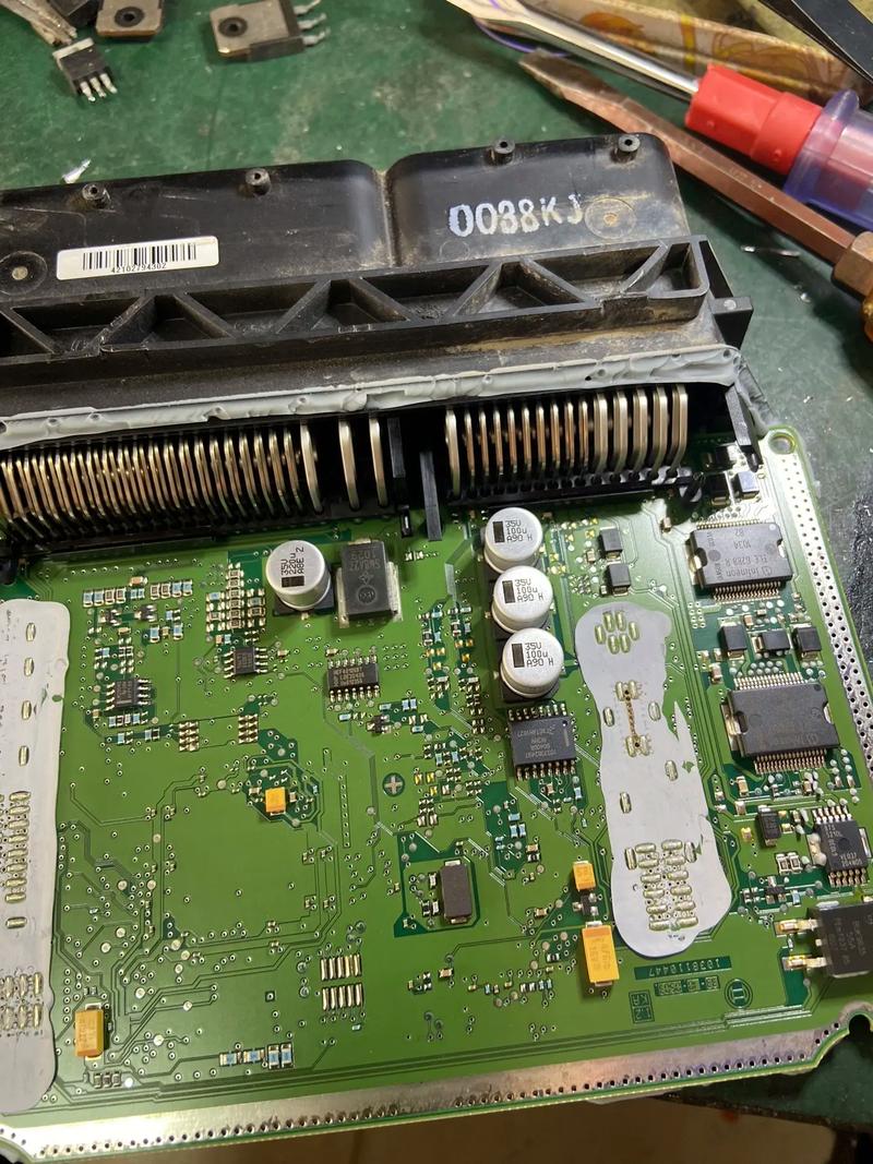 汽車電路板維修：解決您汽車電氣故障的最佳方案