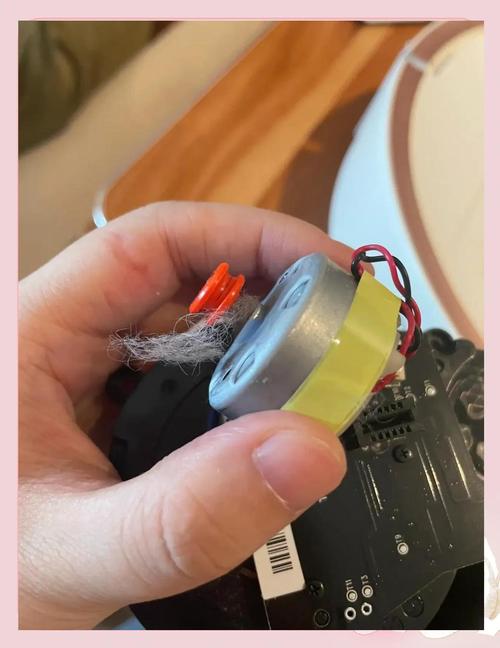 石頭機器人維修視頻教學：解決常見問題和故障