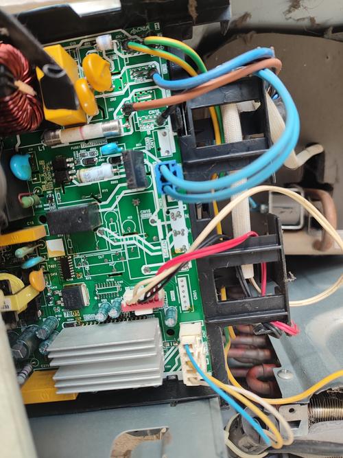 美的原裝電路板，美的電路板怎么維修