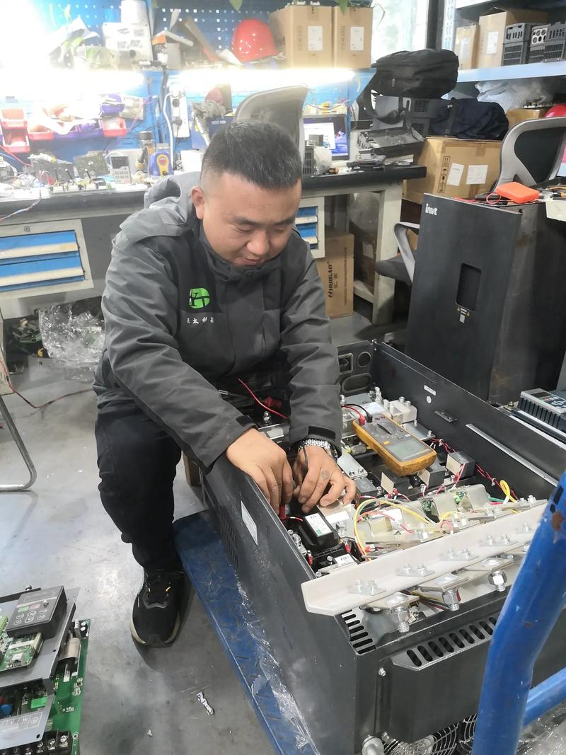 西城高壓變頻器維修