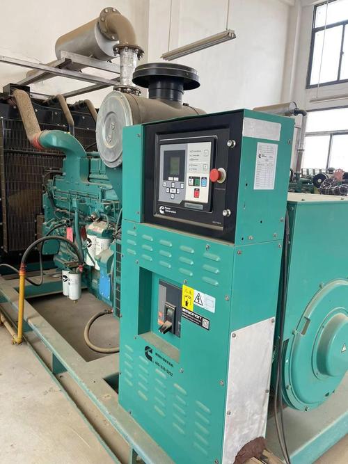 重慶康明斯柴油發電機組價格，200kw康明斯柴油發電機組