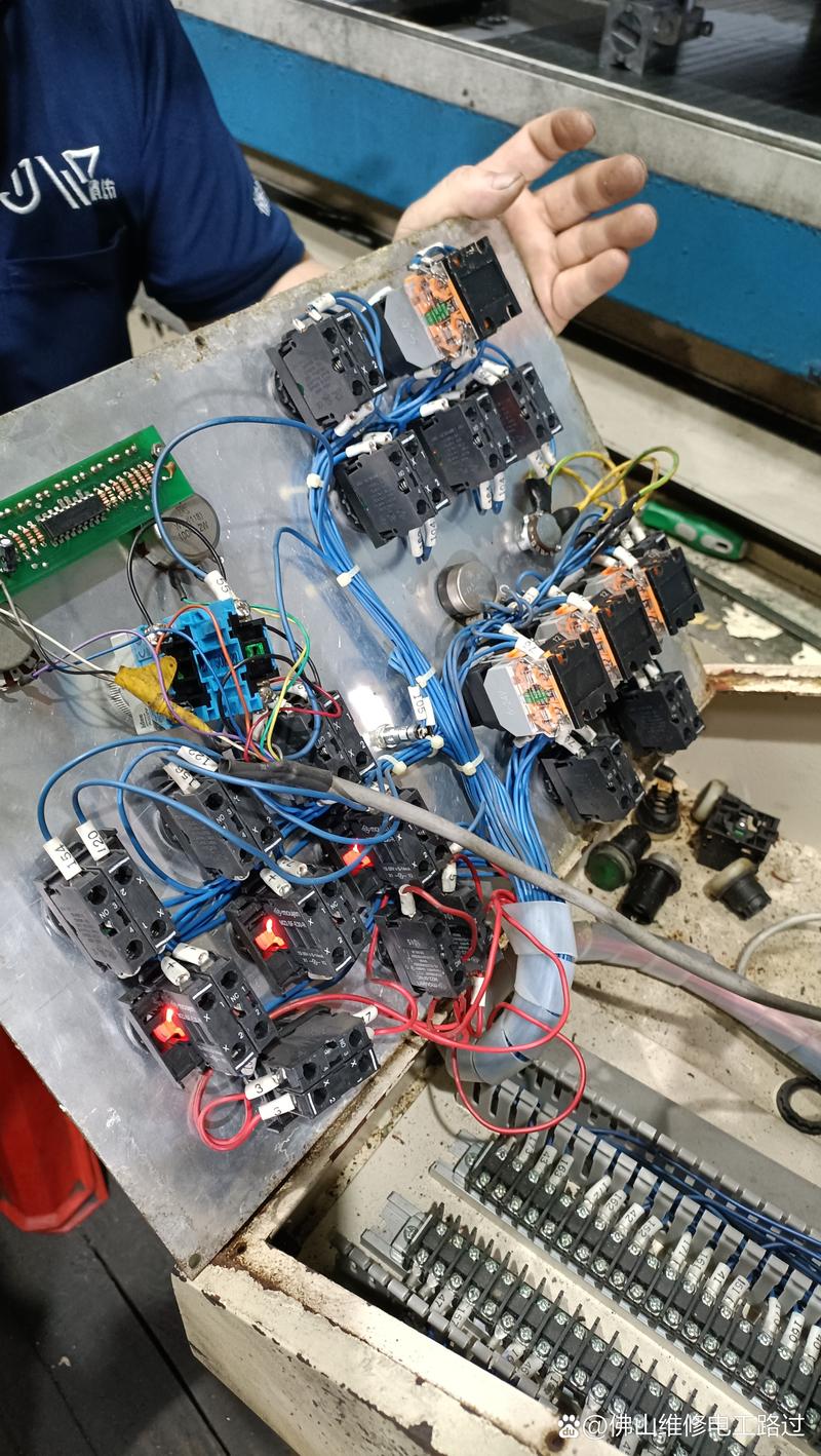 震雄注塑機維修說明書，震雄注塑機維修點