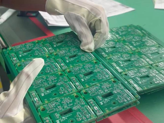 高質(zhì)量的多層電路板廠，下高川電路板維修視頻