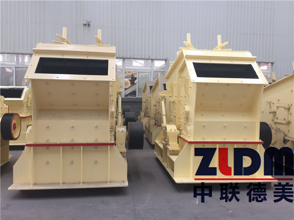 反擊式破碎機